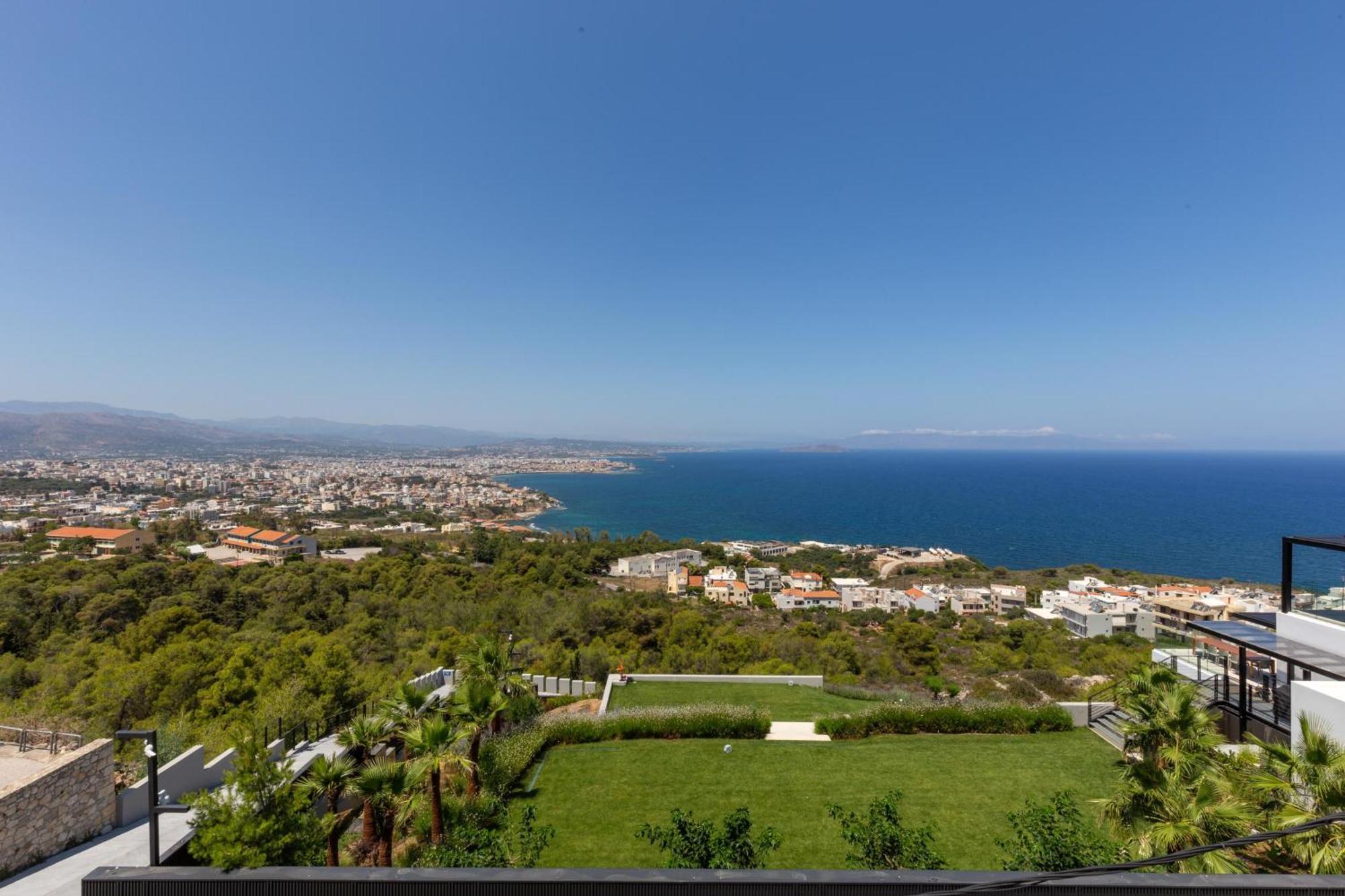 Unlimited Blue Villa Hriszí Aktí Haniá Kültér fotó